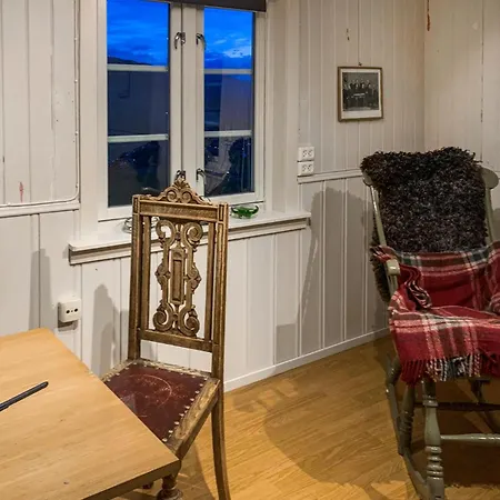 2 Bedroom Awesome In